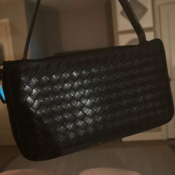 Bottega Veneta Handbags - Authentic Bottega Re-posh, wallet purse. Open to offers